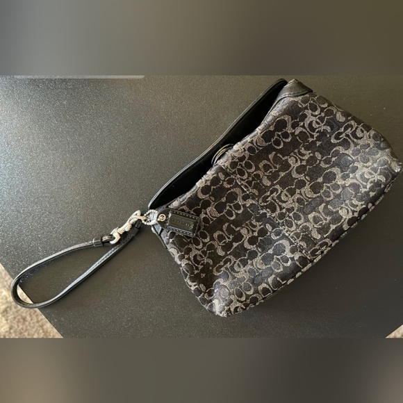 Coach mini - Picture 4 of 4